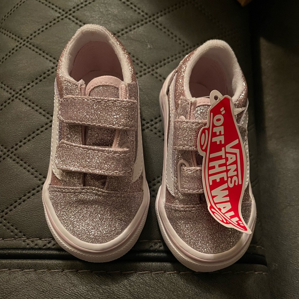 NEW vans Toddler size 5 sneakers
